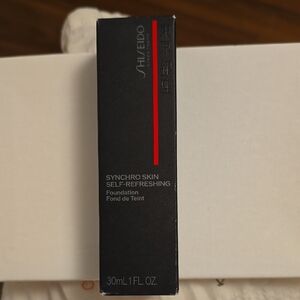 Shiseido Synchro Skin Self-Refreshing Foundation, 260 Cashmere